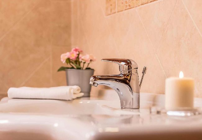 Ferienwohnung in Colle di Compito - TONINO Ferienwohnung in Colle di Compito - TONINO