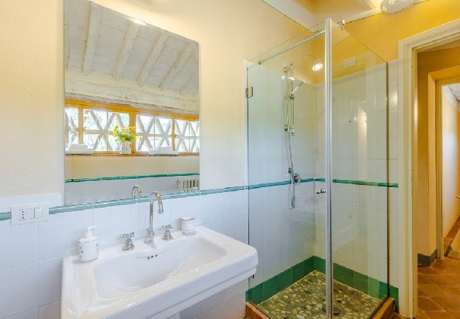Villa in San Gennaro - PODERE OASI Villa in San Gennaro - PODERE OASI