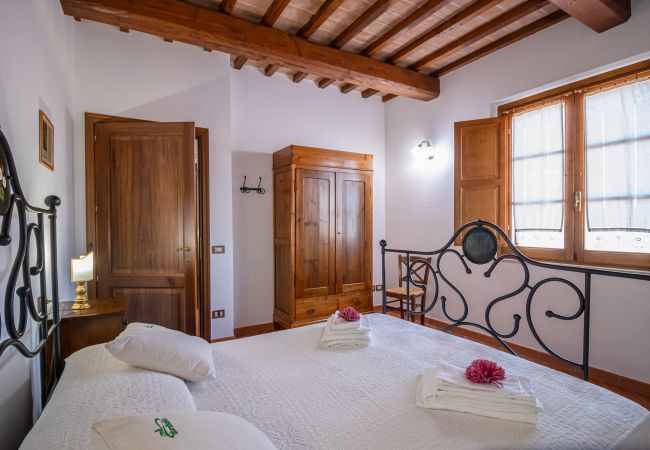 Ferienwohnung in Castiglioni del Lago - MADONE 4 Ferienwohnung in Castiglioni del Lago - MADONE 4