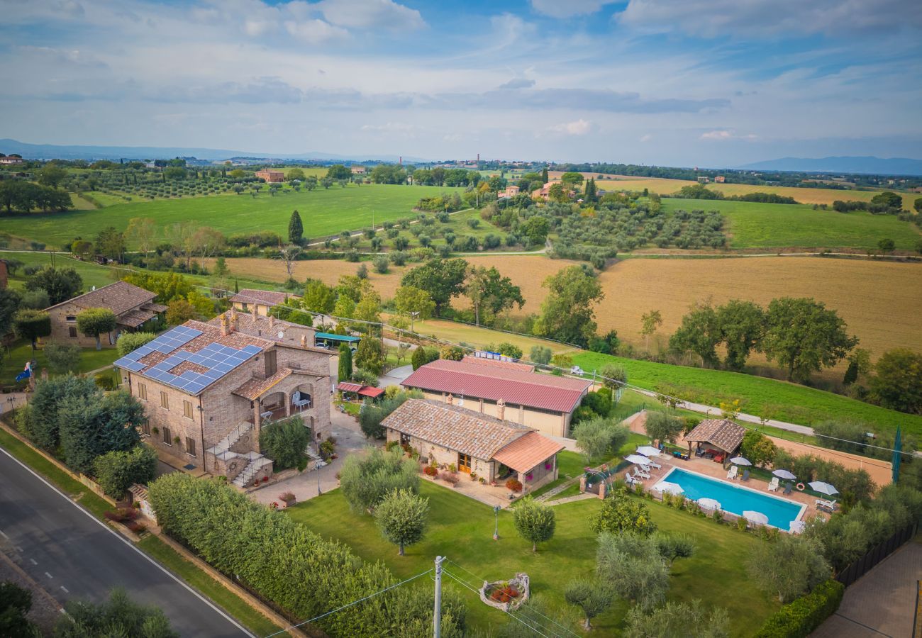 Ferienwohnung in Castiglioni del Lago - MADONE 4