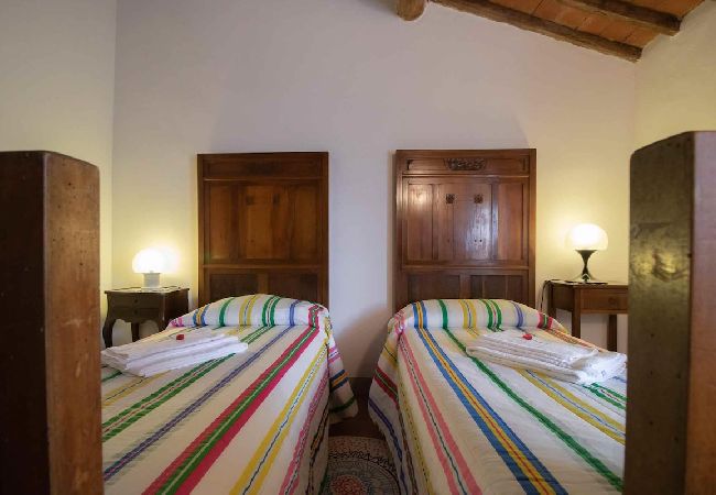 Villa in Lucca - EMILIA Villa in Lucca - EMILIA