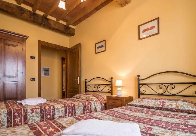 Ferienwohnung in Colle di Compito - COLOMBA Ferienwohnung in Colle di Compito - COLOMBA