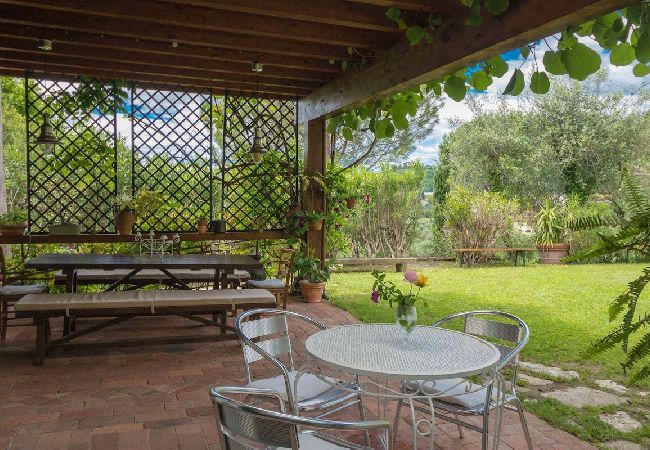 Villa in Lucca - GIGLIO Villa in Lucca - GIGLIO