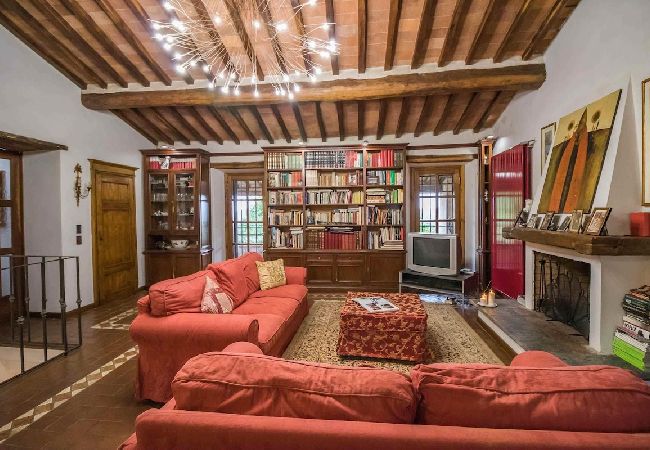 Villa in Lucca - GIGLIO Villa in Lucca - GIGLIO