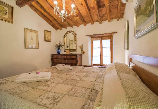 Villa in Lucca - GIGLIO Villa in Lucca - GIGLIO