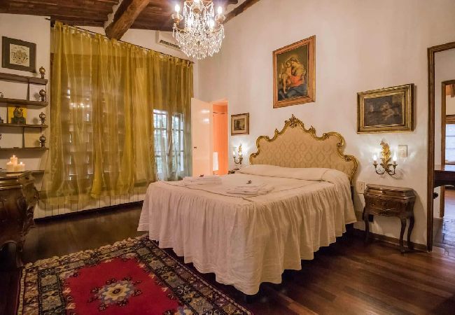 Villa in Lucca - GIGLIO Villa in Lucca - GIGLIO