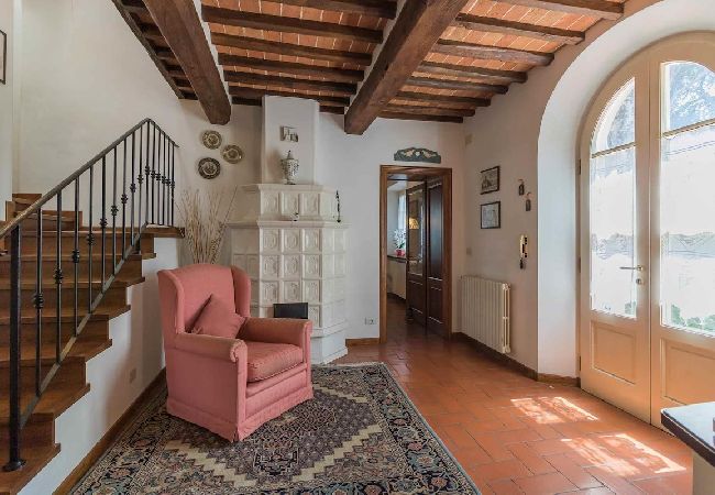 Villa in Barga - LA BARGHIGIANA Villa in Barga - LA BARGHIGIANA