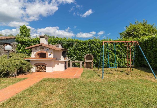 Villa in Barga - LA BARGHIGIANA Villa in Barga - LA BARGHIGIANA