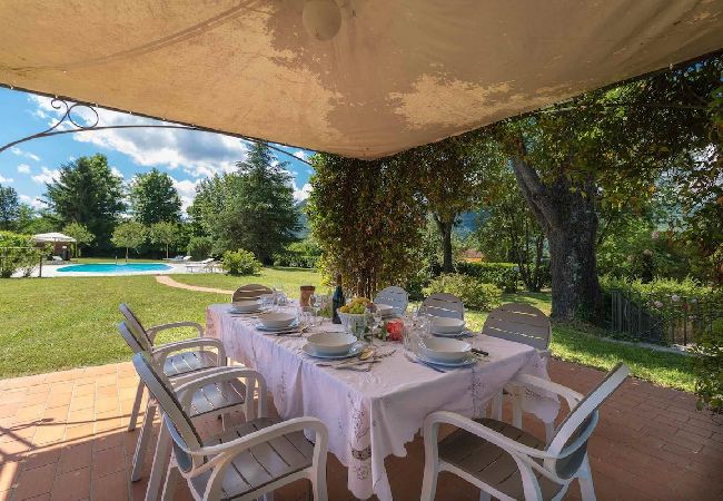 Villa in Barga - LA BARGHIGIANA Villa in Barga - LA BARGHIGIANA