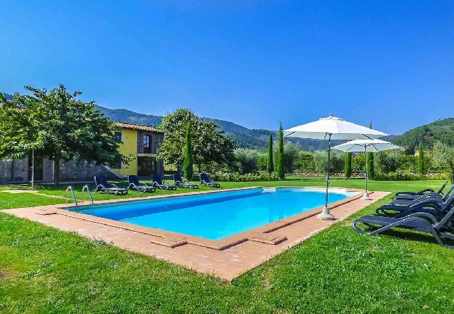 Villa in Pieve di Compito - PESCHETO Villa in Pieve di Compito - PESCHETO