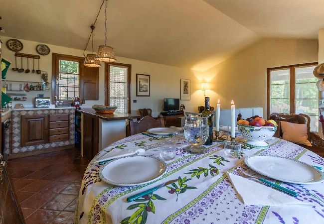 Villa in Pescia - LA VEDUTA Villa in Pescia - LA VEDUTA