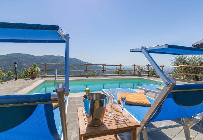 Villa in Pescia - LA VEDUTA Villa in Pescia - LA VEDUTA