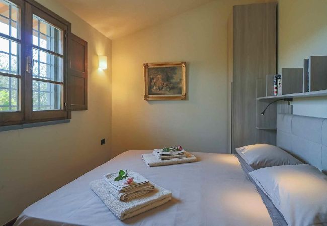 Villa in Pescia - LA VEDUTA Villa in Pescia - LA VEDUTA