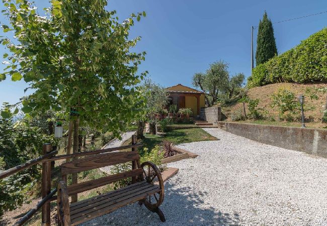 Villa in Pescia - LA VEDUTA Villa in Pescia - LA VEDUTA