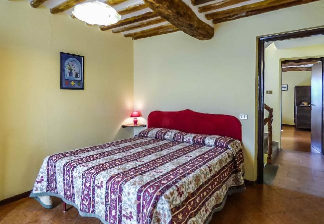 Ferienwohnung in Colle di Compito - CLORINDA Ferienwohnung in Colle di Compito - CLORINDA