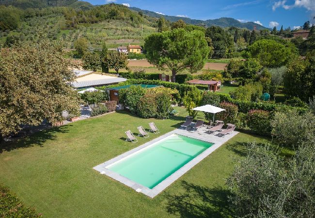 Ferienhaus in Lucca - PODERE SANTA Ferienhaus in Lucca - PODERE SANTA