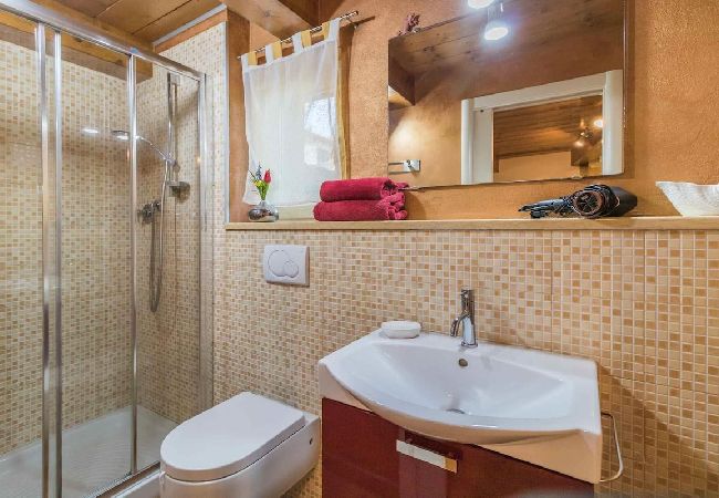 Ferienhaus in Lucca - PODERE SANTA Ferienhaus in Lucca - PODERE SANTA