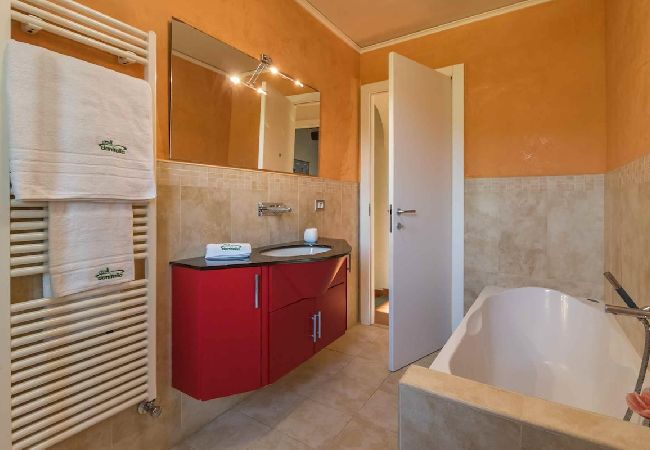 Ferienhaus in Lucca - PODERE SANTA Ferienhaus in Lucca - PODERE SANTA
