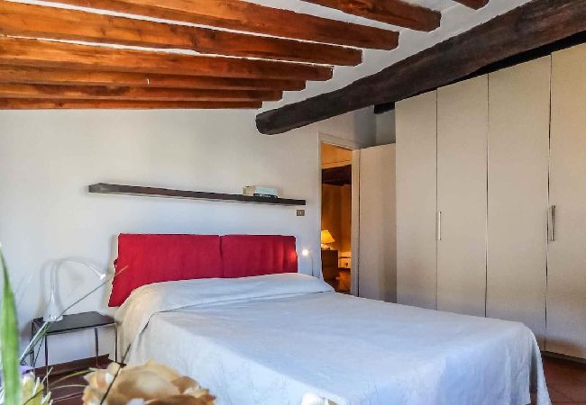 Ferienwohnung in Lucca - SANTA LUCIA Ferienwohnung in Lucca - SANTA LUCIA