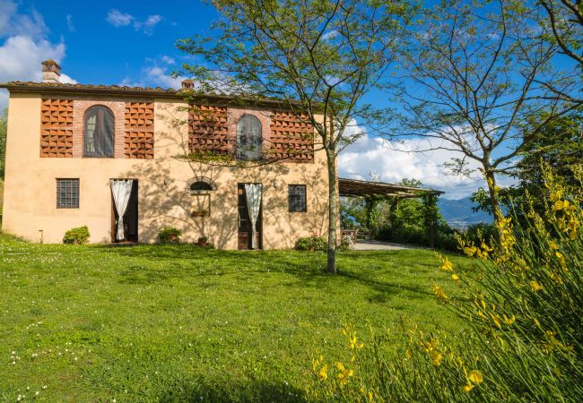 Villa in Lucca - AGLI ORTI Villa in Lucca - AGLI ORTI