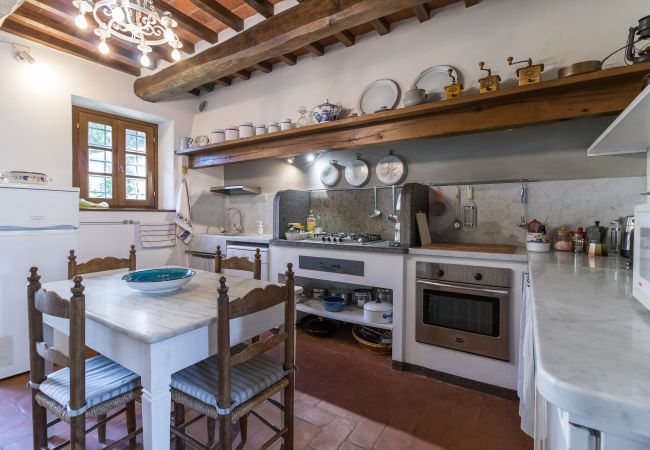 Villa in Lucca - AGLI ORTI Villa in Lucca - AGLI ORTI