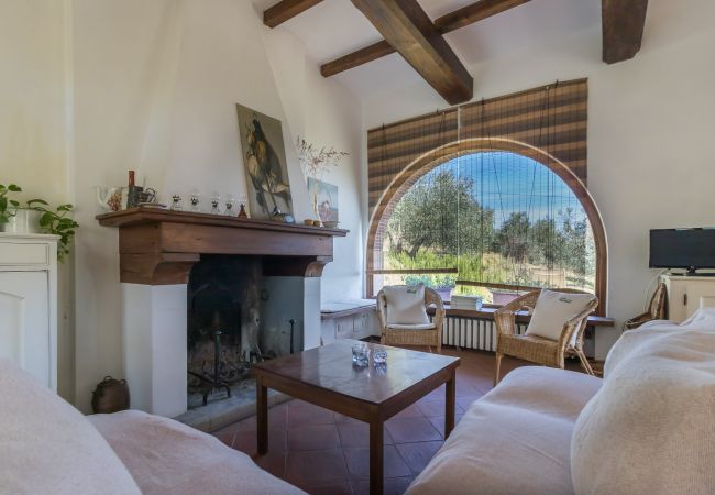 Villa in Lucca - AGLI ORTI Villa in Lucca - AGLI ORTI