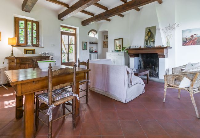 Villa in Lucca - AGLI ORTI Villa in Lucca - AGLI ORTI