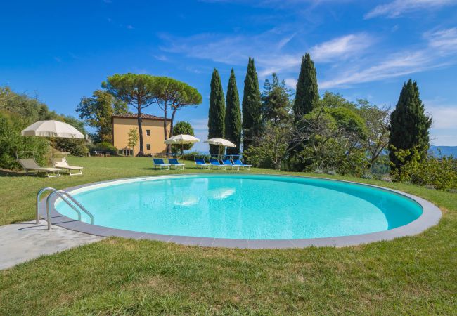 Villa in Lucca - AGLI ORTI Villa in Lucca - AGLI ORTI