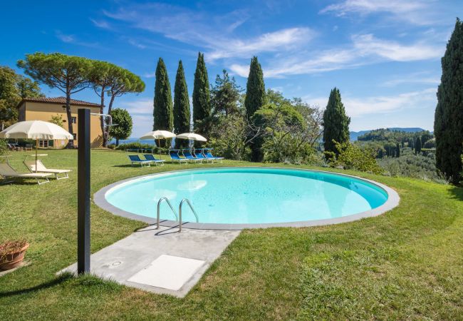 Villa in Lucca - AGLI ORTI Villa in Lucca - AGLI ORTI