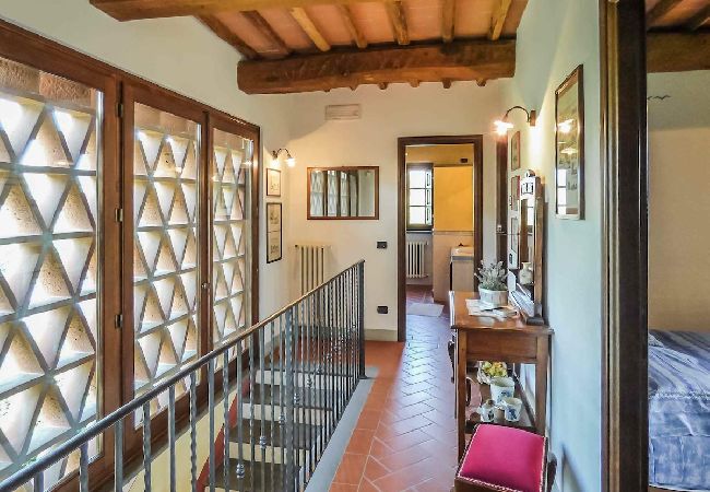 Ferienhaus in Camigliano Santa gemma - CAMPANARO Ferienhaus in Camigliano Santa gemma - CAMPANARO