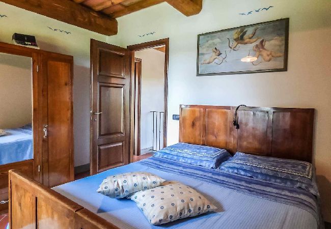 Ferienhaus in Camigliano Santa gemma - CAMPANARO Ferienhaus in Camigliano Santa gemma - CAMPANARO
