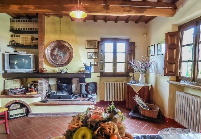 Ferienhaus in Camigliano Santa gemma - CAMPANARO Ferienhaus in Camigliano Santa gemma - CAMPANARO