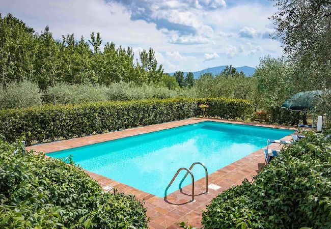 Ferienhaus in Camigliano Santa gemma - CAMPANARO Ferienhaus in Camigliano Santa gemma - CAMPANARO