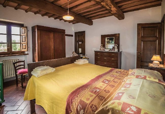 Ferienhaus in Camigliano Santa gemma - CAMPANARO Ferienhaus in Camigliano Santa gemma - CAMPANARO