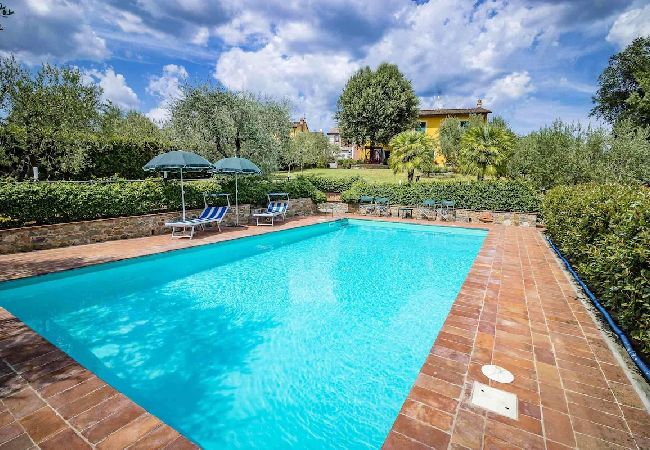 Ferienhaus in Camigliano Santa gemma - CAMPANARO Ferienhaus in Camigliano Santa gemma - CAMPANARO