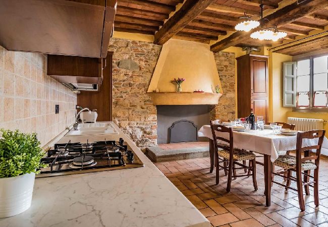 Ferienwohnung in Colle di Compito - ANSENETA Ferienwohnung in Colle di Compito - ANSENETA