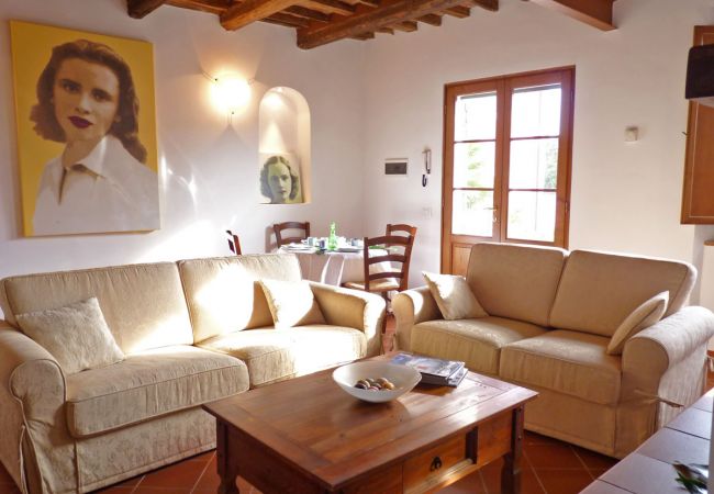 Ferienwohnung in Massarosa - BORGHINO 2GU Ferienwohnung in Massarosa - BORGHINO 2GU