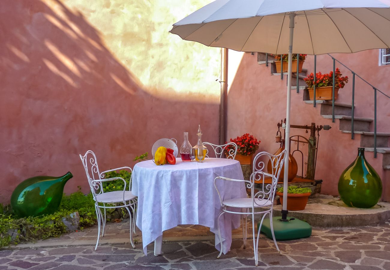 Ferienwohnung in Massarosa - BORGHINO 3GI