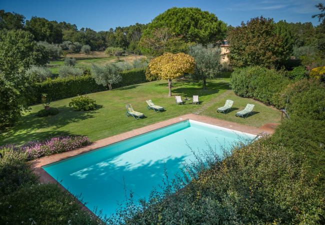 Villa in Montecarlo - IL SUGHERO Villa in Montecarlo - IL SUGHERO
