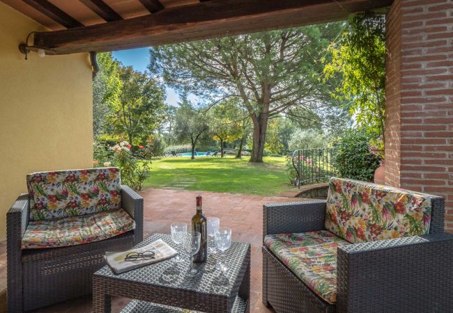 Villa in Montecarlo - IL SUGHERO Villa in Montecarlo - IL SUGHERO