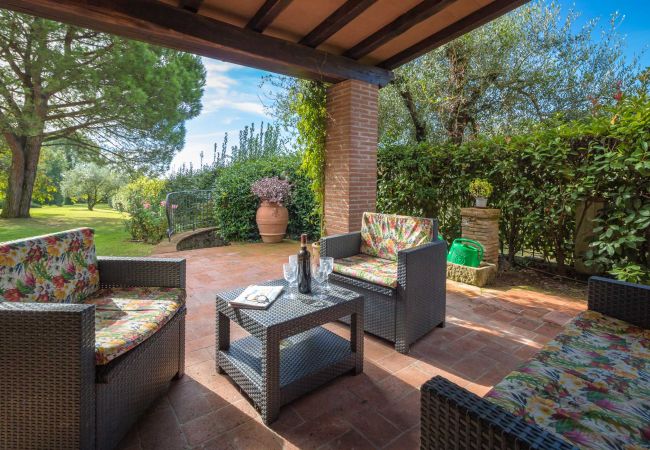 Villa in Montecarlo - IL SUGHERO Villa in Montecarlo - IL SUGHERO