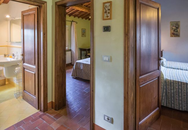 Villa in Montecarlo - IL SUGHERO Villa in Montecarlo - IL SUGHERO