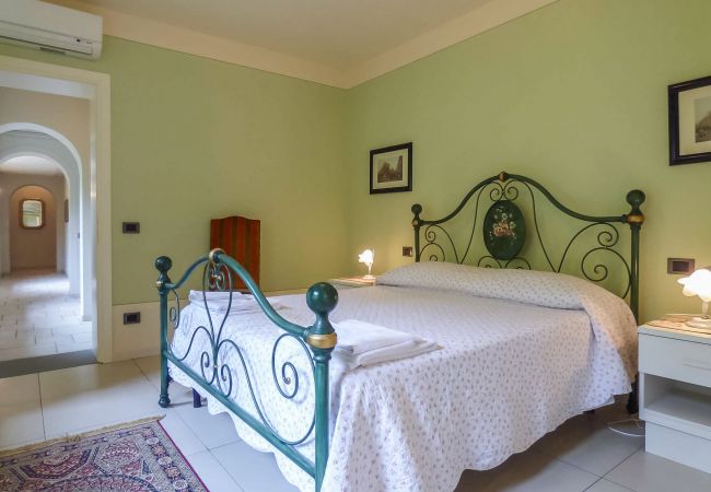 Villa in San Ginese - TIGLIONE Villa in San Ginese - TIGLIONE