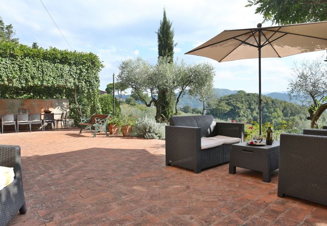 Villa in Lucca - MACCHIA Villa in Lucca - MACCHIA