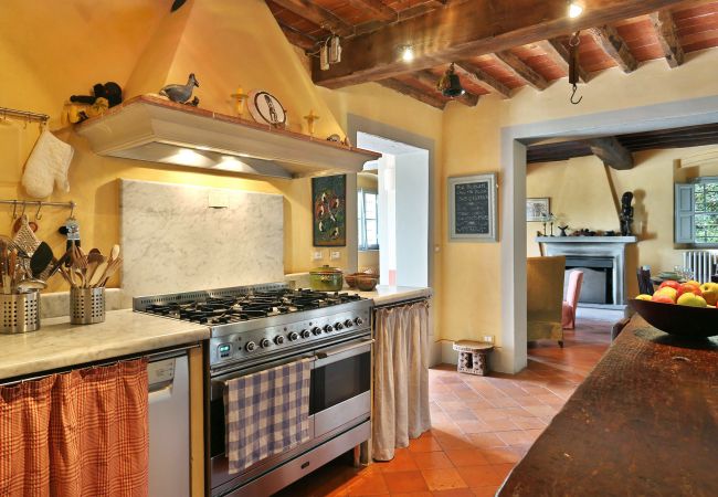Villa in Lucca - MACCHIA Villa in Lucca - MACCHIA