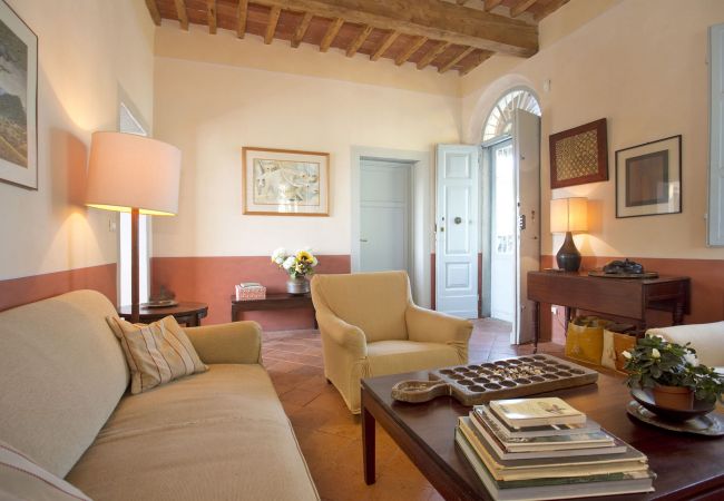 Villa in Lucca - MACCHIA Villa in Lucca - MACCHIA
