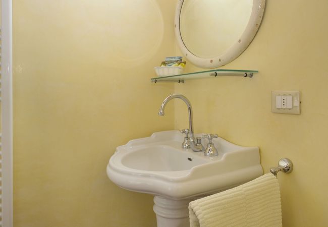 Villa in Lucca - MACCHIA Villa in Lucca - MACCHIA