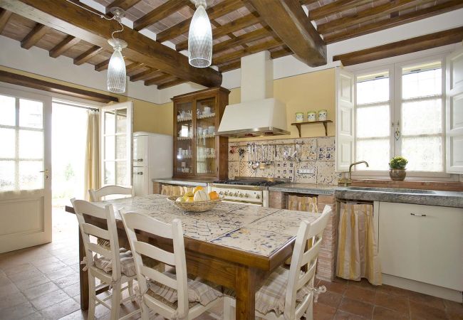 Villa in Lucca - ELGUA Villa in Lucca - ELGUA