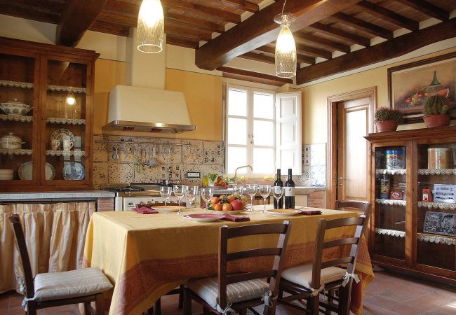 Villa in Lucca - ELGUA Villa in Lucca - ELGUA