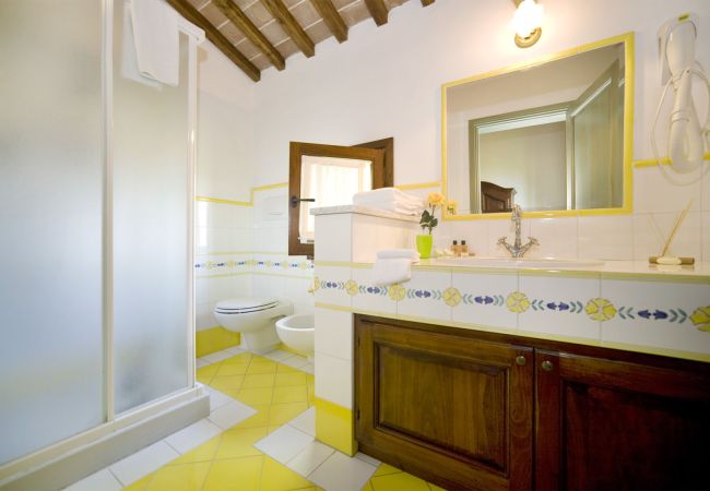 Villa in Montopoli in Val d´Arno - NERA Villa in Montopoli in Val d´Arno - NERA